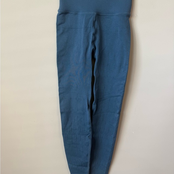 Fabletics Teal sculpt Knut active Leggings size smalll